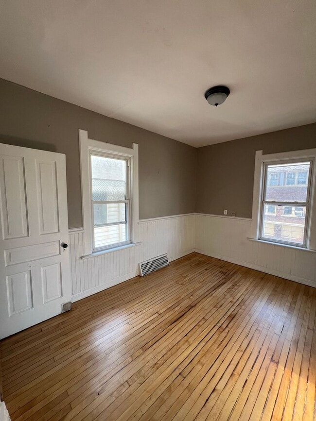 Building Photo - 2945-2947 N. 8th St. (ACE PROPERTY)
