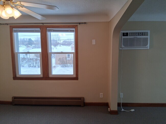 Foto del edificio - 357 3rd Ave S