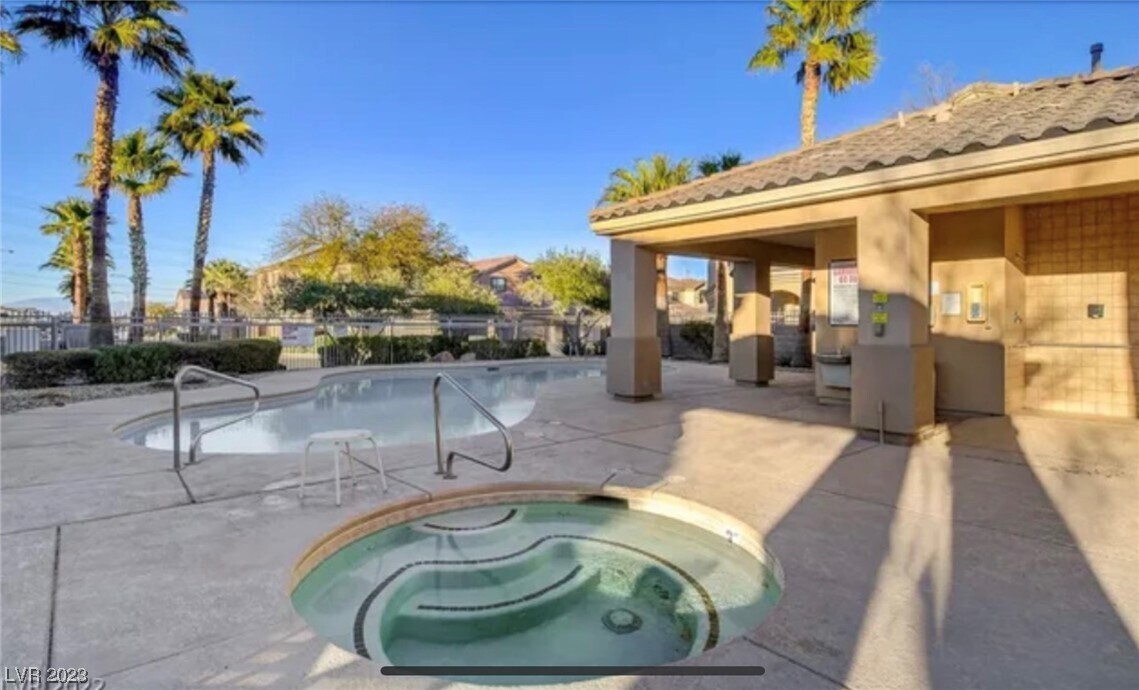 Foto del edificio - 6228 Sugartree Ave