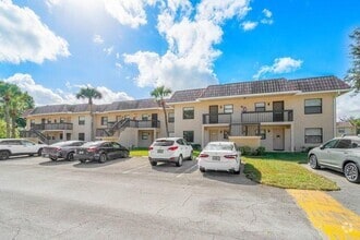 Building Photo - 6796 Palmetto Cir S