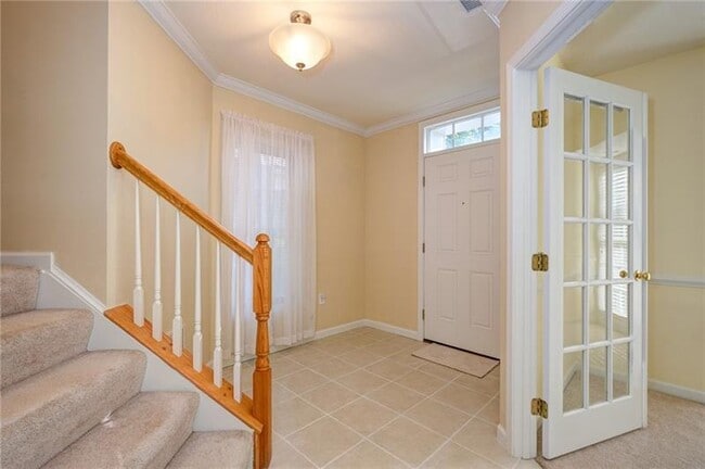 Building Photo - 612 Arbor Ct