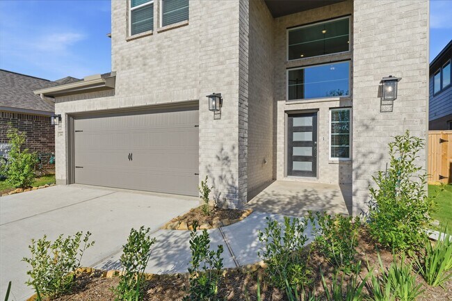 Building Photo - 2903 Orange Leaf Dr