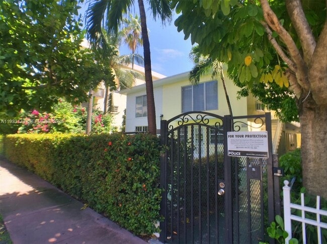 Foto del edificio - 825 Euclid Ave