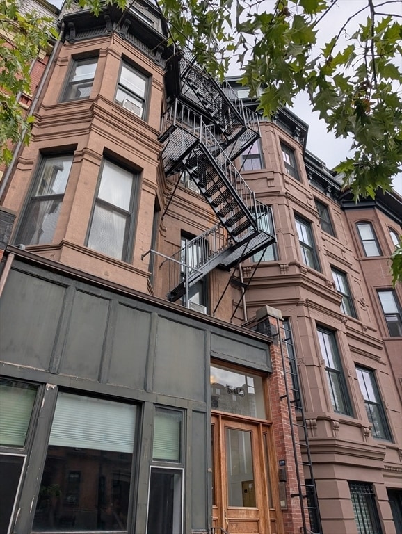 Building Photo - 509 Columbus Ave