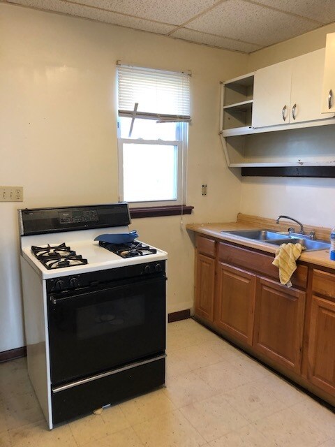Primary Photo - 2800 W 38th Pl