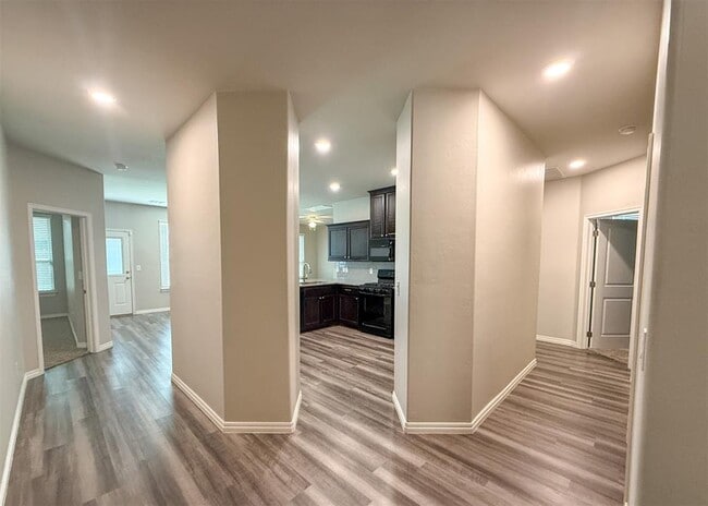 Building Photo - 14701 Rambling Crk Cir