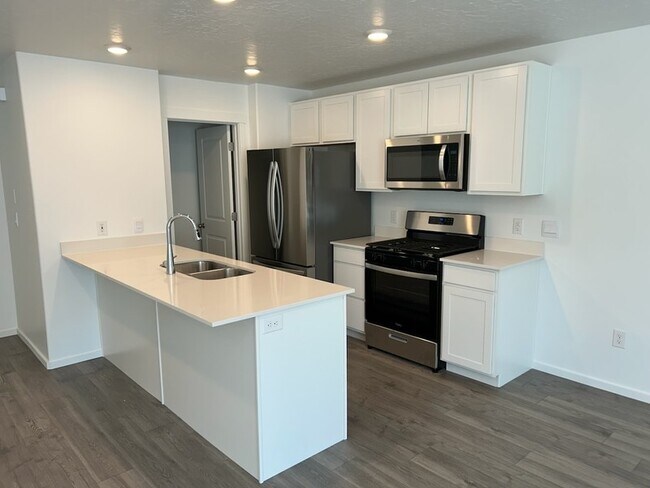 Foto del edificio - 243 Portside Ln