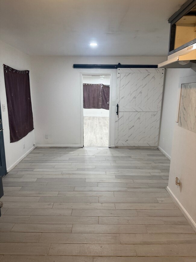 Cocina - 115 W Johnson St