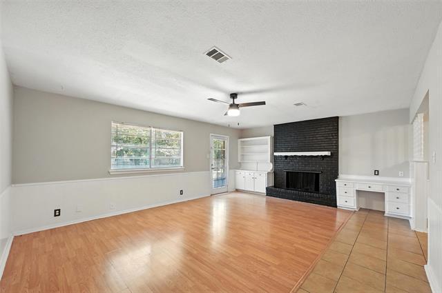 Foto del edificio - 107 Belden Cir