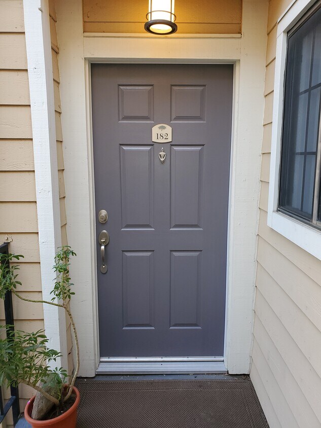 182 Eastridge Dr Unit 182, San Ramon, CA 94582 Condo for Rent in San