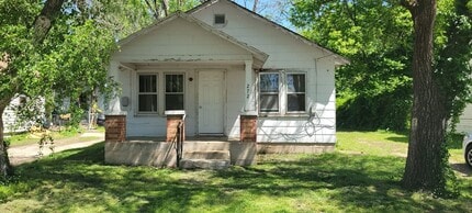 Building Photo - 272 Cornelison Ave