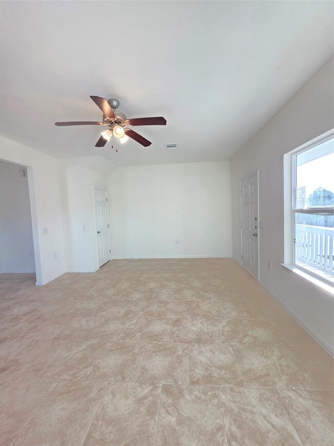 Foto del edificio - 8810 Bent Oak Ln