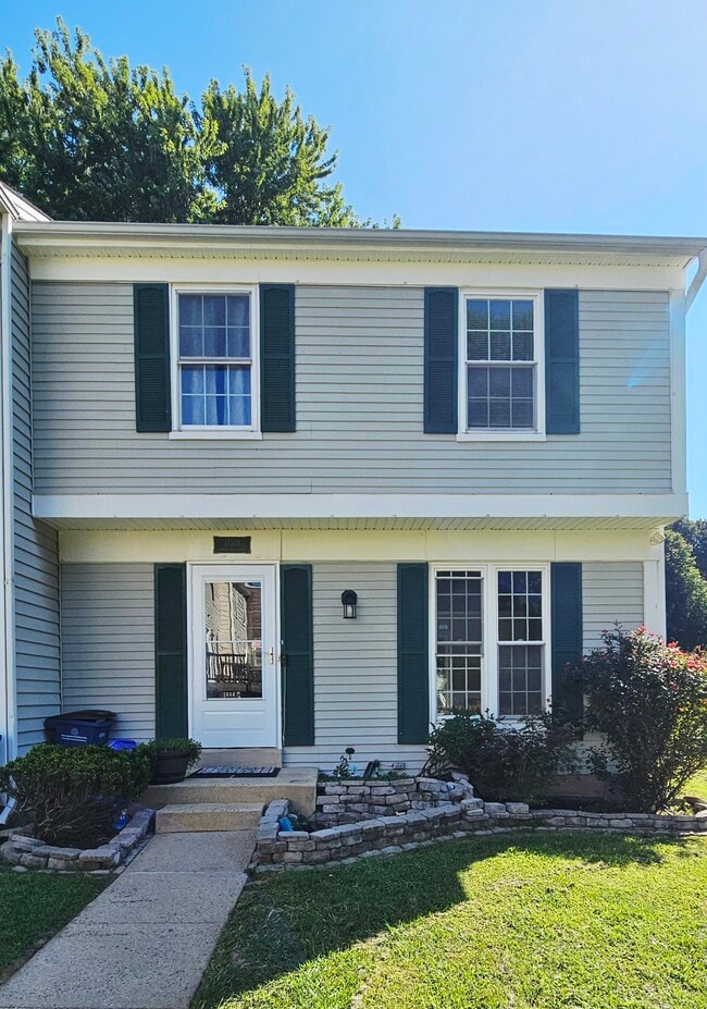 Building Photo - 17519 Longview Ln
