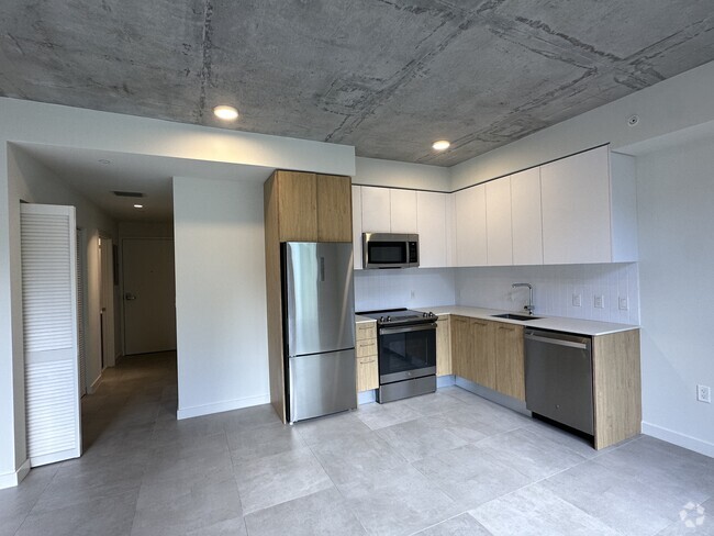 Building Photo - 340 NW 32nd St