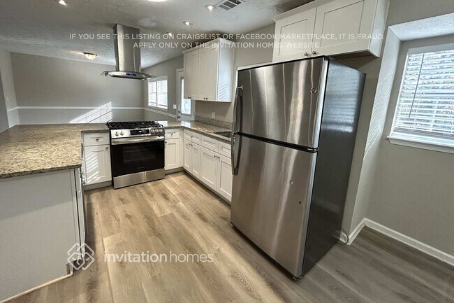 Foto del edificio - 1589 Mary Lou Ln SE