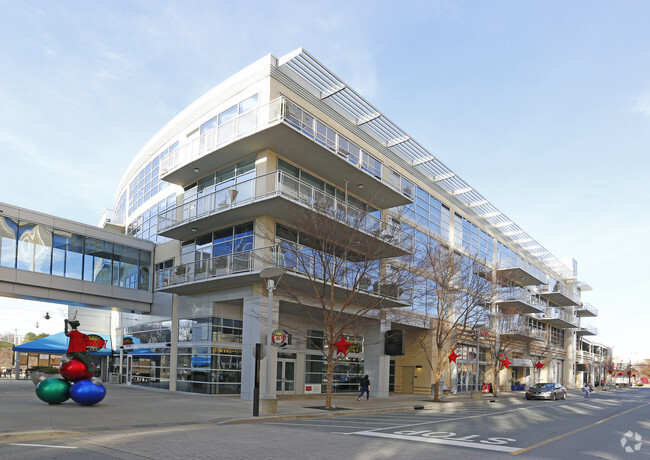 Building Photo - Met Terraces