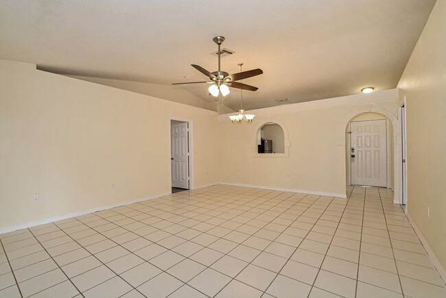 Building Photo - 4311 Pembridge Ave