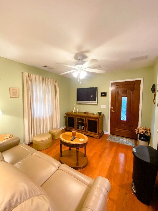 Foto del edificio - Furnished Studio on Wilmington Island