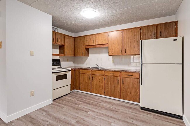 Photo du bâtiment - Palm Road Apartments