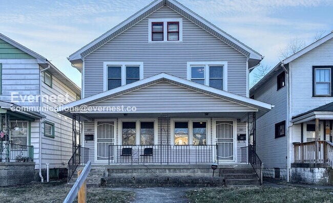 Foto del edificio - 661 S Burgess Ave