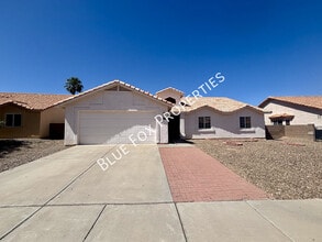 Building Photo - 9712 E Paseo Juan Tabo
