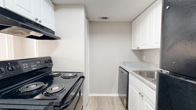 Interior Photo - Addison Apartments at the Park