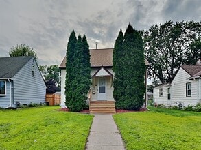 Building Photo - 4446 Madison St NE