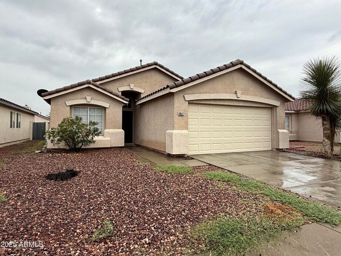 Foto principal - 10527 W Windsor Blvd