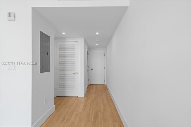 Foto del edificio - 90 NE 32nd St