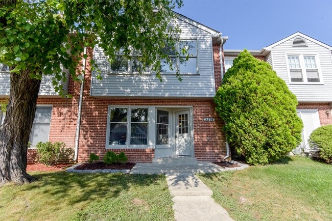 Building Photo - 3279 Westdale Ct