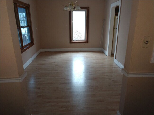 Foto del edificio - Huntertown Property