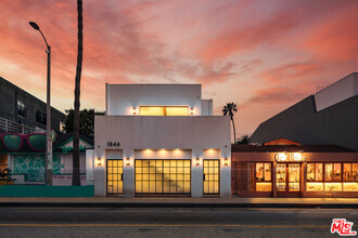 Building Photo - 1346 Abbot Kinney Blvd