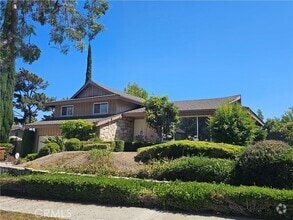 Building Photo - 2220 Loma Verde Dr