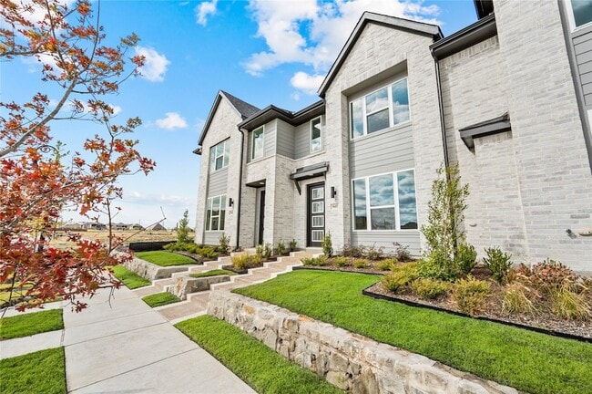 Foto del edificio - 9605 Dahlia Blvd