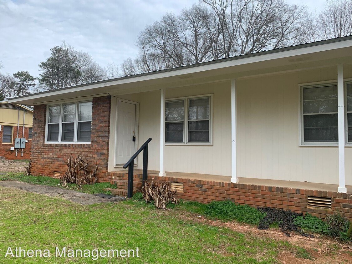 Primary Photo - 2 br, 1 bath House - 155 A Springtree Road