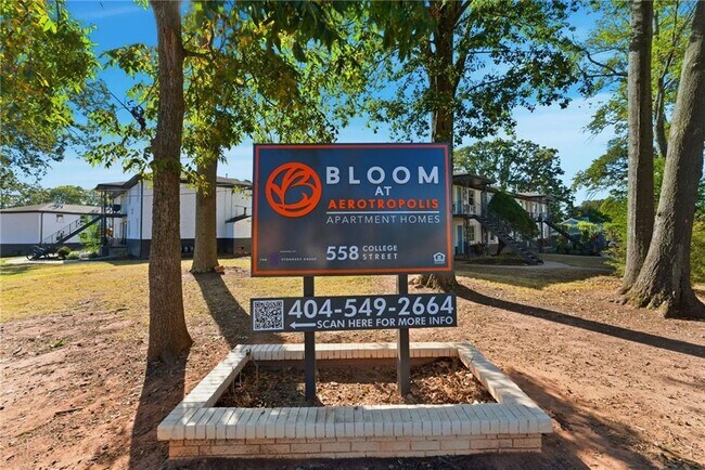 Foto del edificio - 558 College St