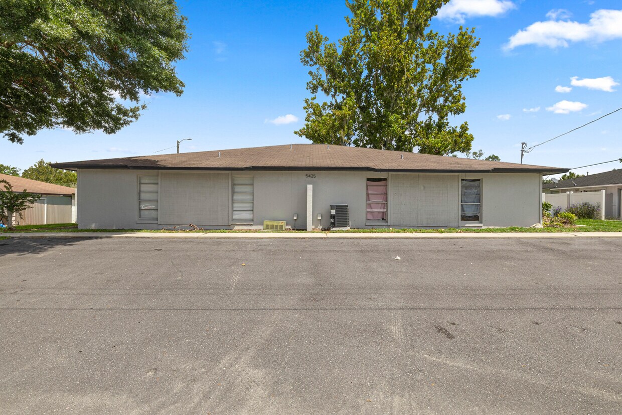 Foto principal - 5425 SE 30th Pl