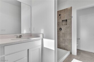 Building Photo - 1426 Weeping Willow Ct