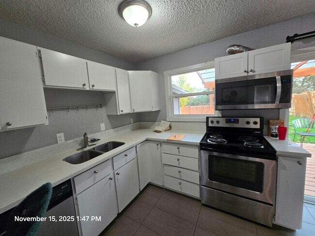 Foto del edificio - 3870 SW 144th Ave