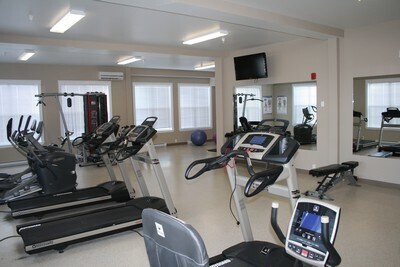 Photo du bâtiment - 75 Valcour Dr