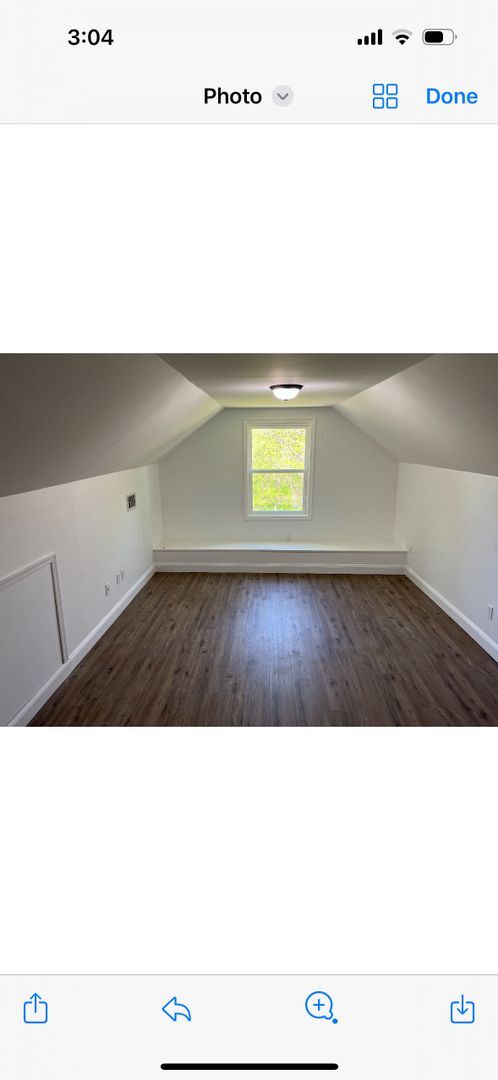 Foto del edificio - Beautiful 4bd 2 bath for Rent single home with large yard and Basement in Ivyland Borough