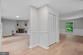 Building Photo - 7795 Penn Manor Ct