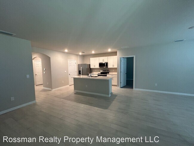 Foto del edificio - 3 br, 2 bath House - 2149 NW 23 Ave