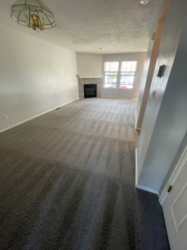 Building Photo - 6845 Goldcrest Ct