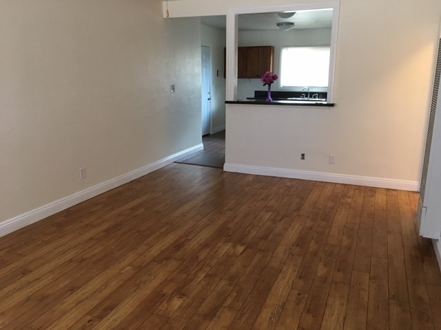 Foto principal - 932 Highland St