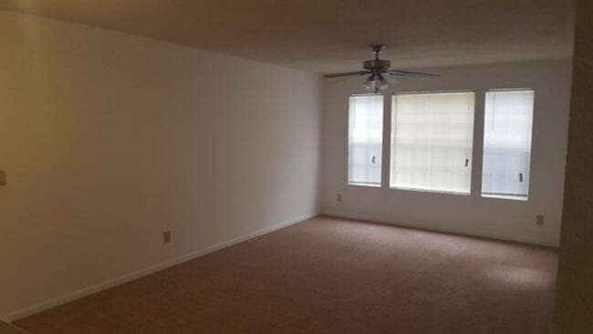 Photo - Lexington Place - 1615 Apartment