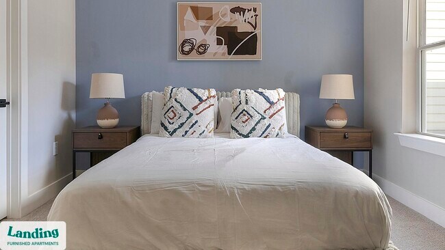 Building Photo - 1000 Forestview Dr