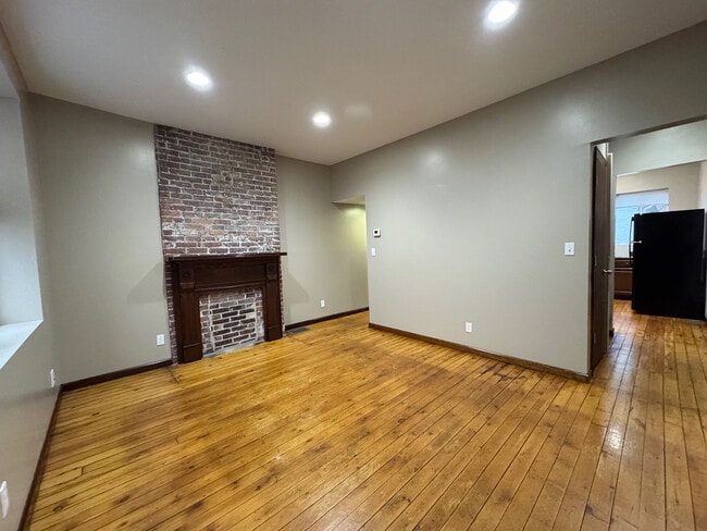 Building Photo - 5133 Kent Way