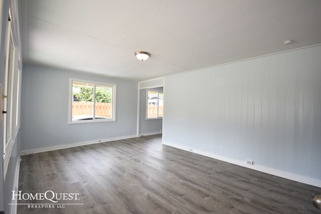 Building Photo - 45-427 Kaneohe Bay Drive