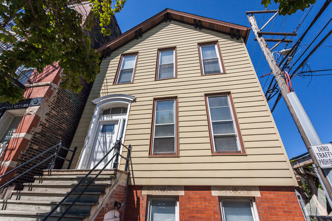Foto del edificio - 948 W Willow St